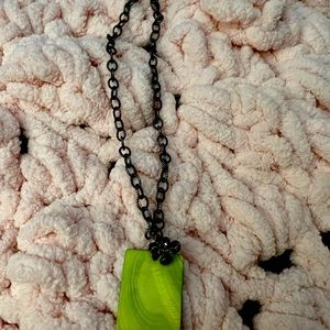 Link necklace with square green accent